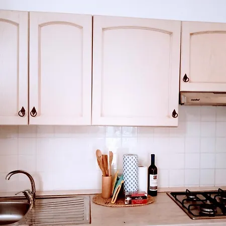 Ambra アパート *